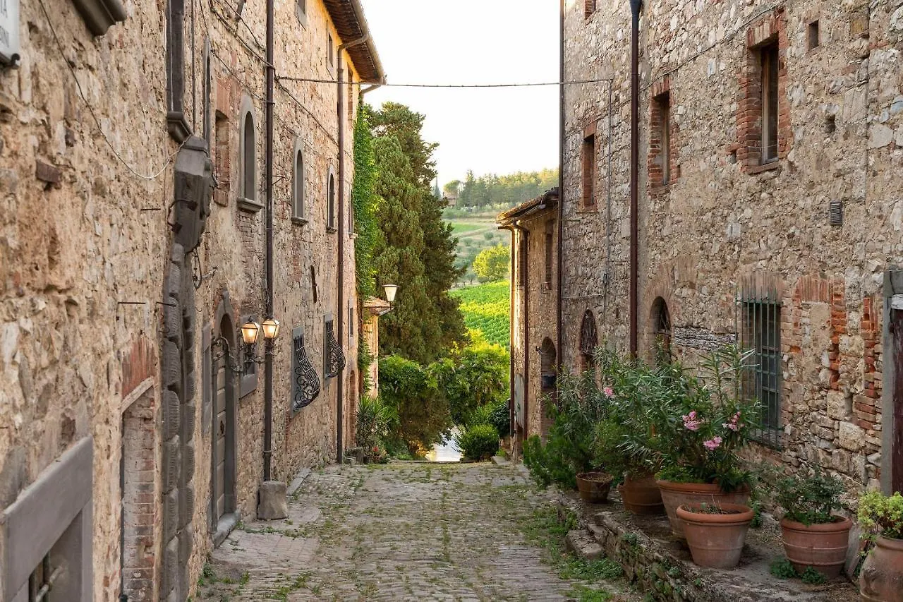منزل ريفي كاستيلّينا إنْ كْيانت Castello Di Fonterutoli Wine Resort إيطاليا
