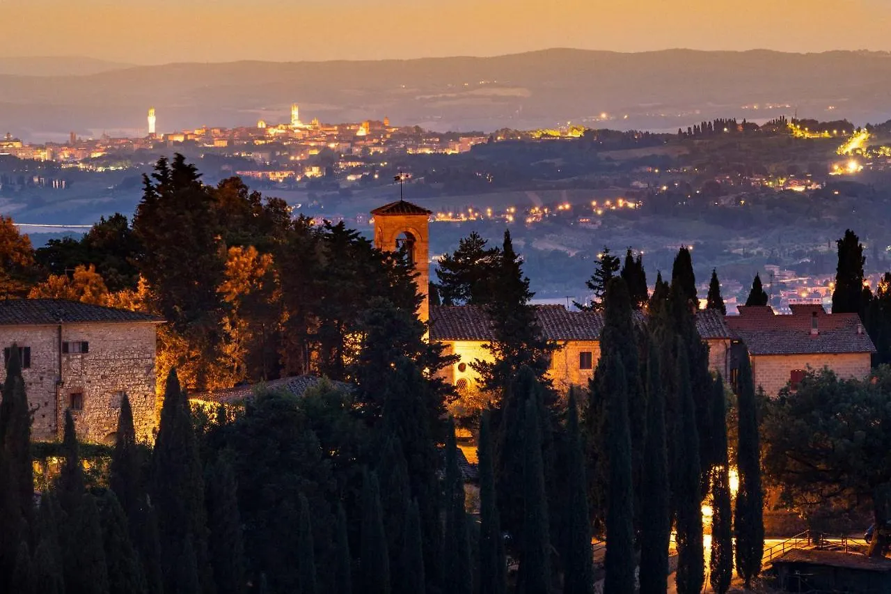 منزل ريفي كاستيلّينا إنْ كْيانت Castello Di Fonterutoli Wine Resort