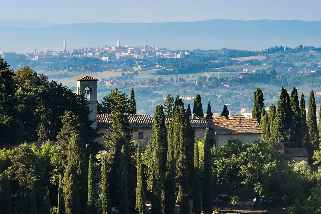 كاستيلّينا إنْ كْيانت Castello Di Fonterutoli Wine Resort