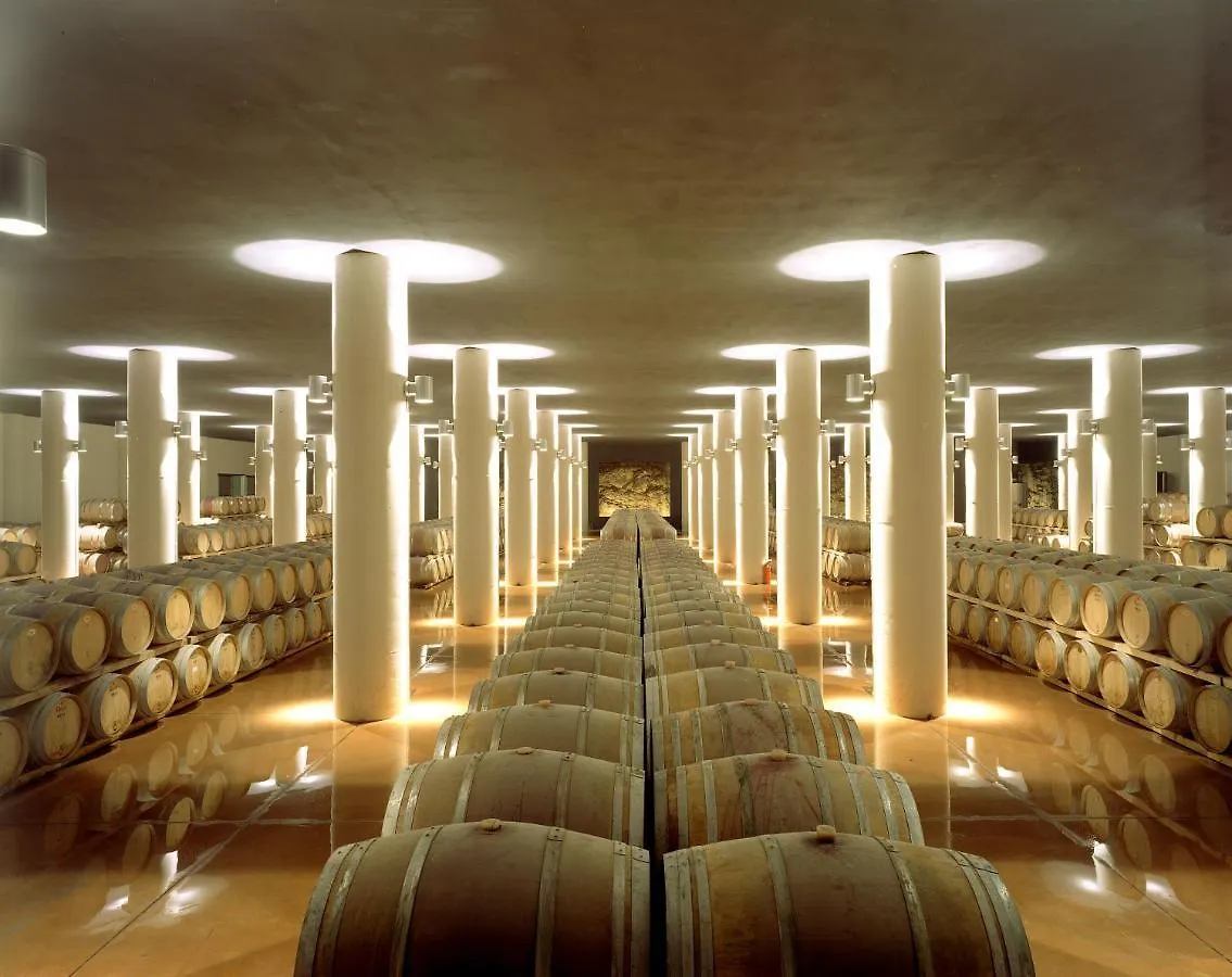 منزل ريفي كاستيلّينا إنْ كْيانت Castello Di Fonterutoli Wine Resort