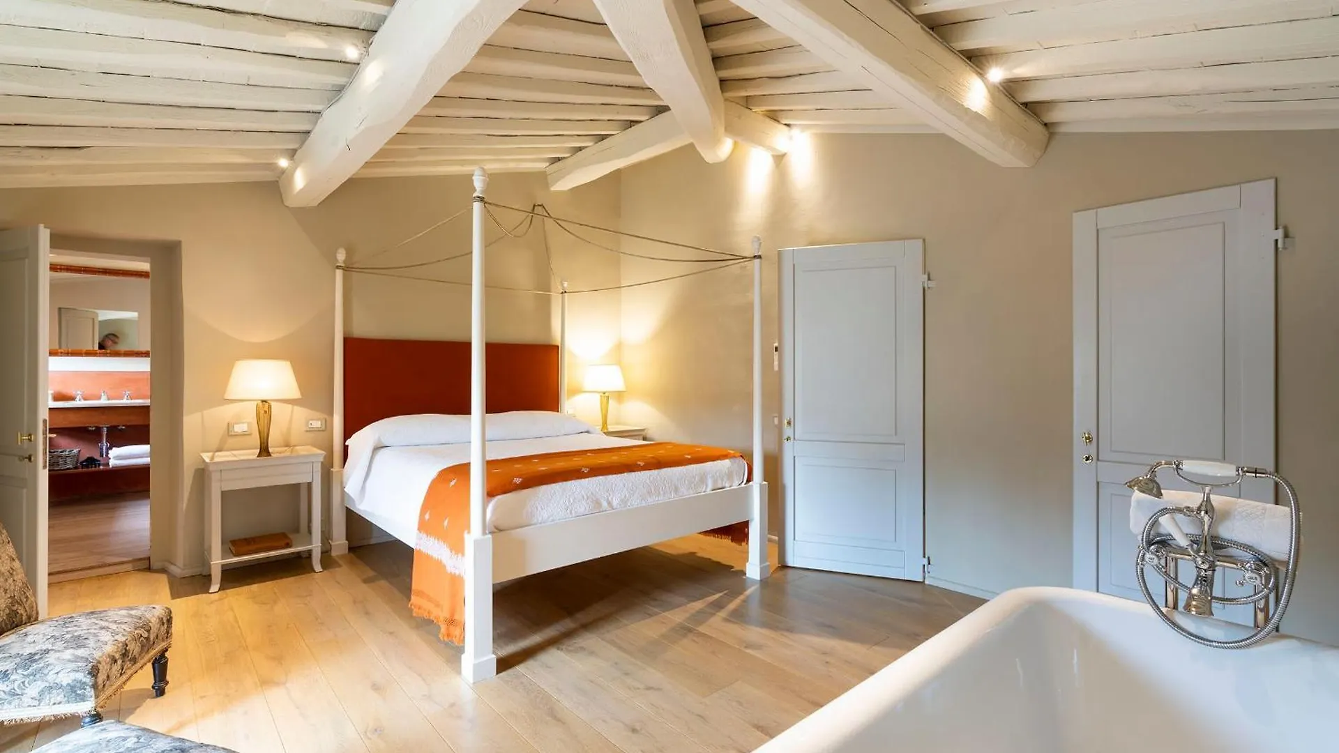 منزل ريفي كاستيلّينا إنْ كْيانت Castello Di Fonterutoli Wine Resort إيطاليا
