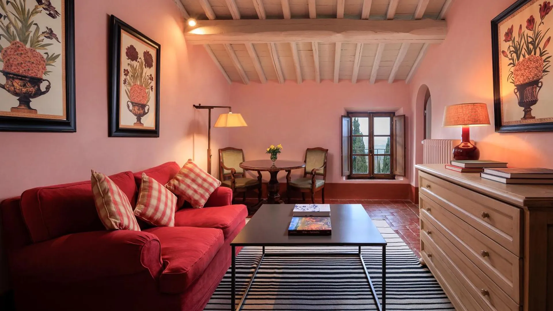 كاستيلّينا إنْ كْيانت Castello Di Fonterutoli Wine Resort منزل ريفي كاستيلّينا إنْ كْيانت