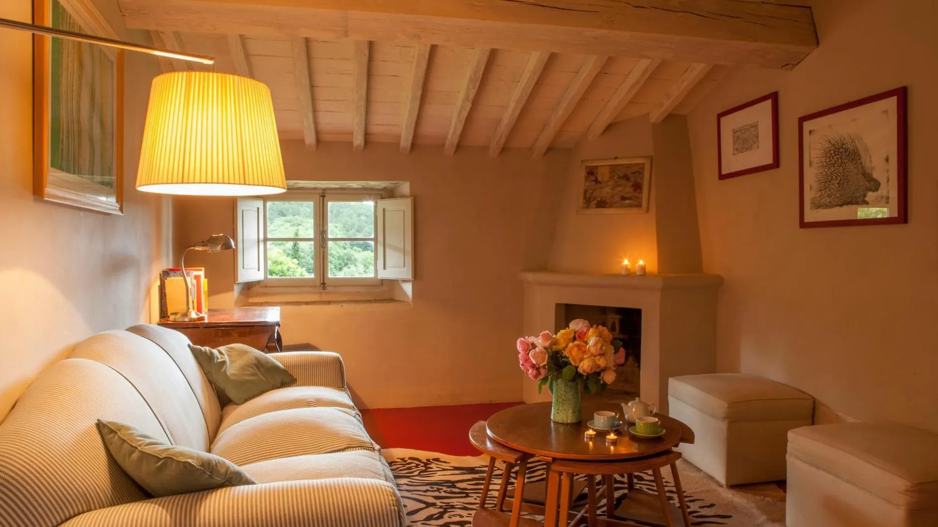 كاستيلّينا إنْ كْيانت Castello Di Fonterutoli Wine Resort منزل ريفي